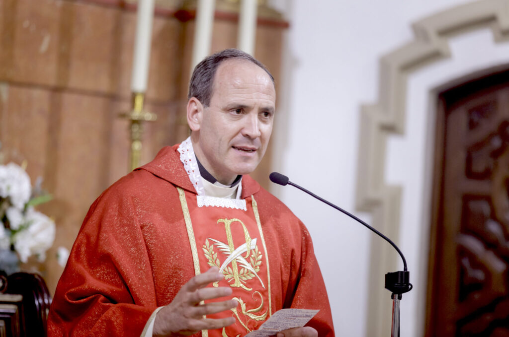 El nuevo obispo de Alcalá pide rezar por las vocaciones a la misión