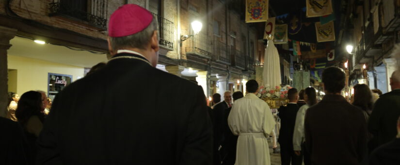 Por la paz, con el Papa: Recorrido del Rosario Misionero de Antorchas 2025